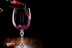 Как правильно выбрать бокал для вина?