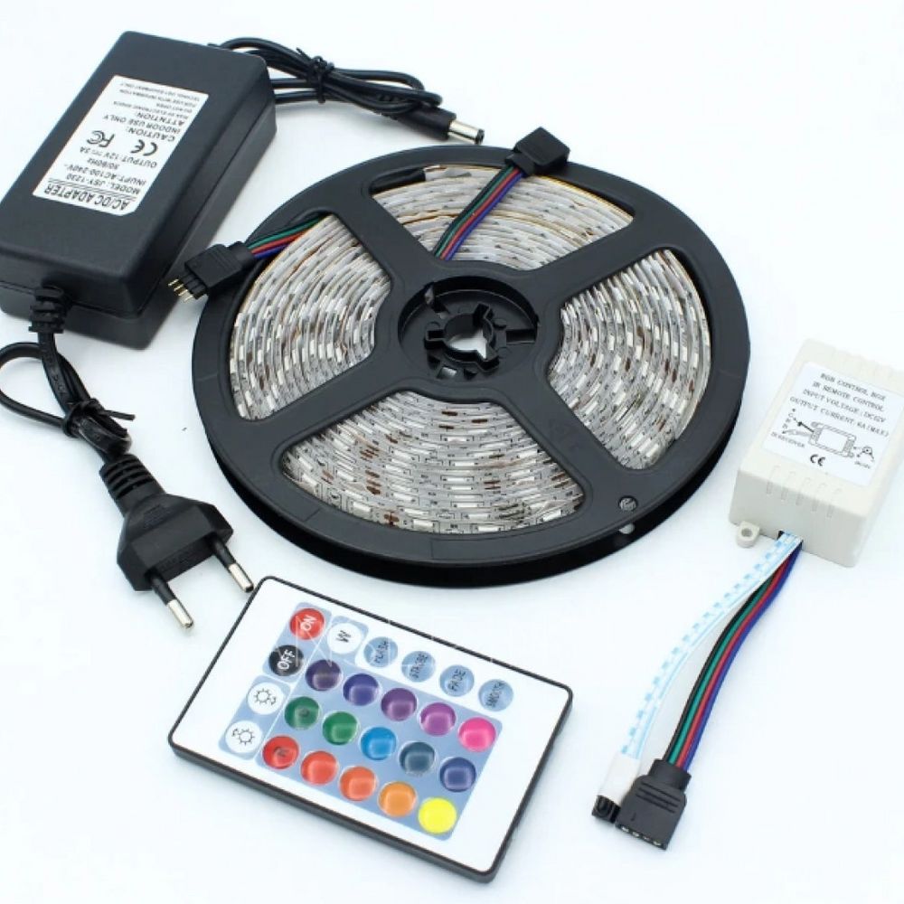 Светодиодная LED лента с пультом водостойкая 5 м 300 LED RGB 5050 12V