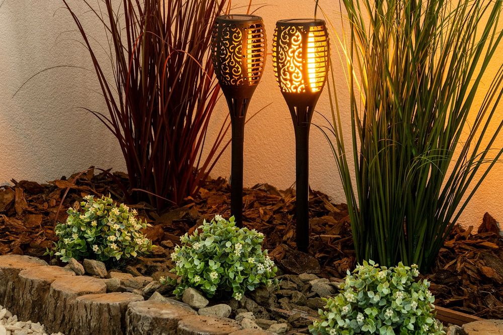 Набор садовых фонарей Факел TrueFlame с эффектом пламени LED на солнечной батарее 2 шт.